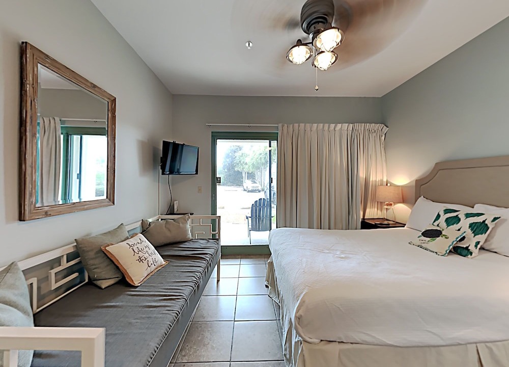 Photo of Bedroom in Rosemary Beach