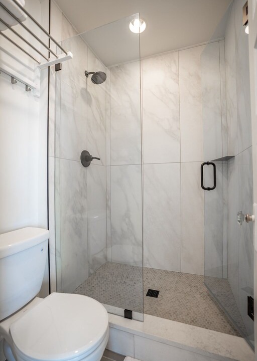 Photo of Bathroom in Redmont Park