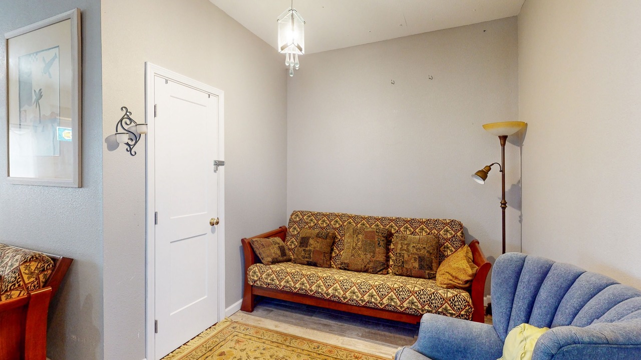 Photo of Livingroom in Mexico Beach