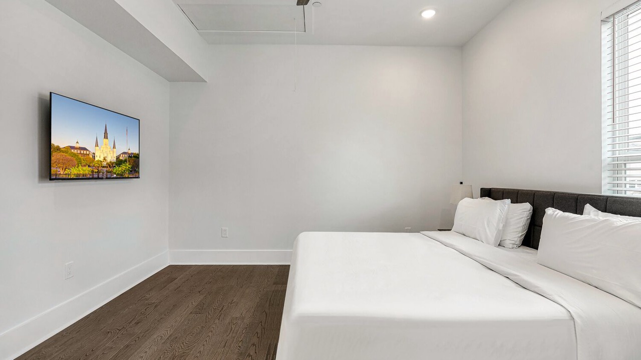 Photo of Bedroom in Mid-City