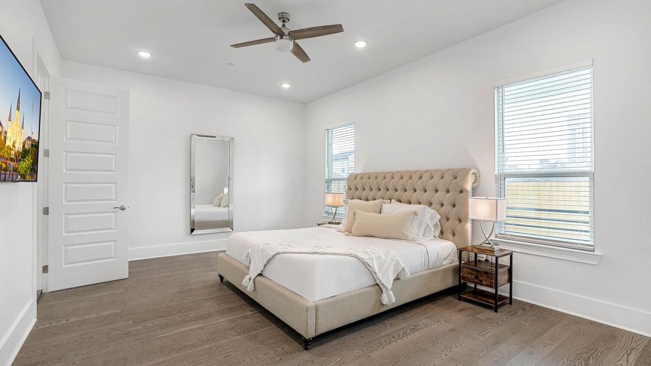 Photo of Bedroom in Mid-City