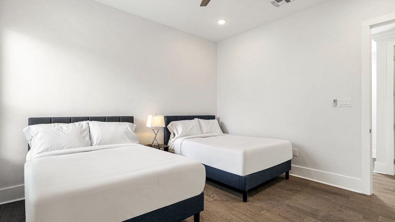 Photo of Bedroom in Mid-City