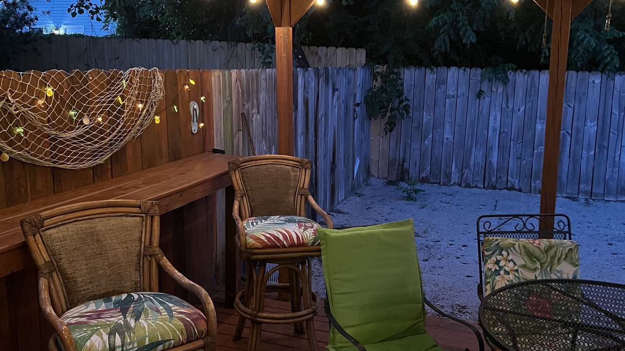 Photo of Outdoor in Biltmore Beach