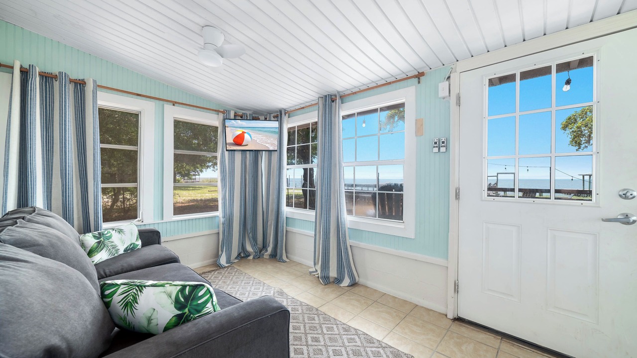 Photo of Bedroom in Gulf Shores