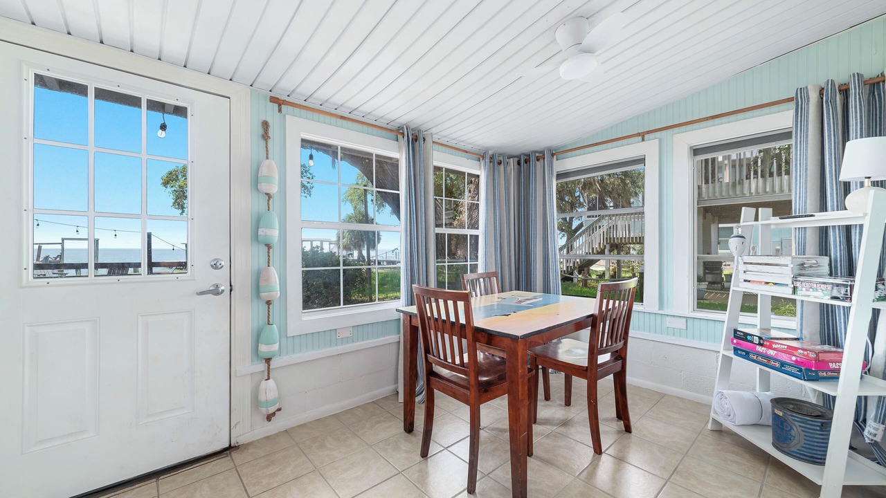 Photo of Bedroom in Gulf Shores