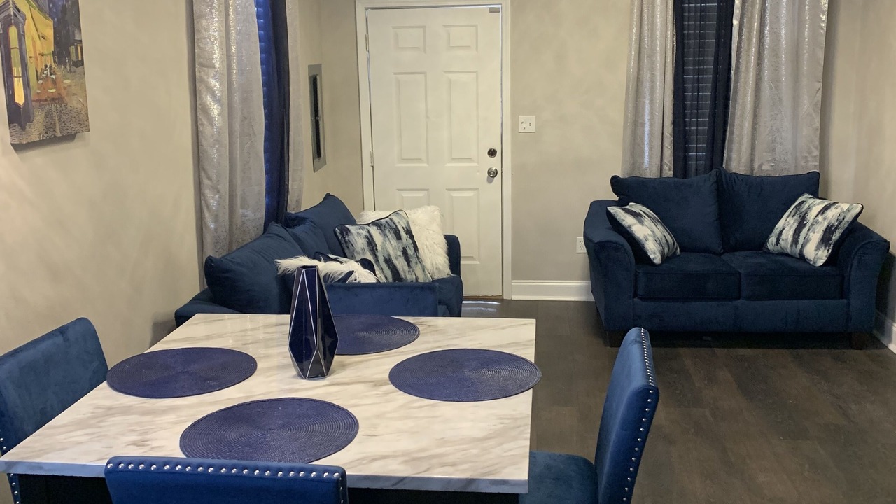 Photo of Bedroom in Holy Cross District