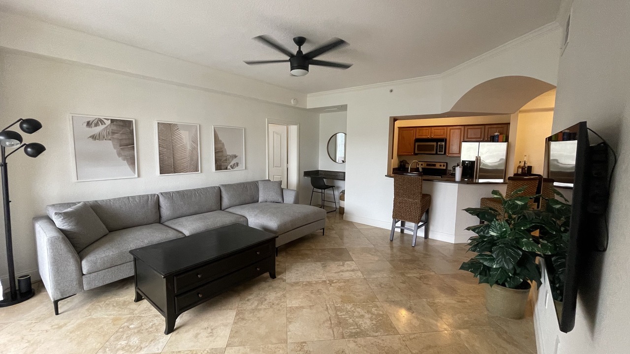 Photo of Livingroom in Central Naples