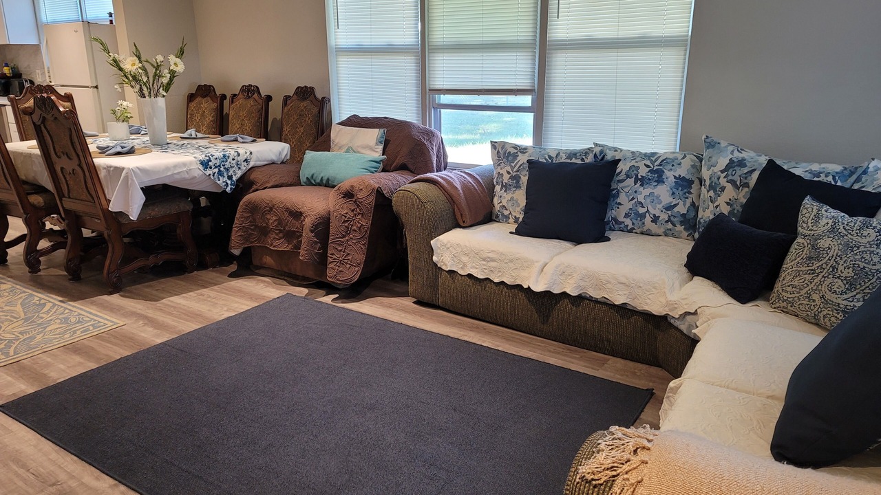 Photo of Livingroom in Milton