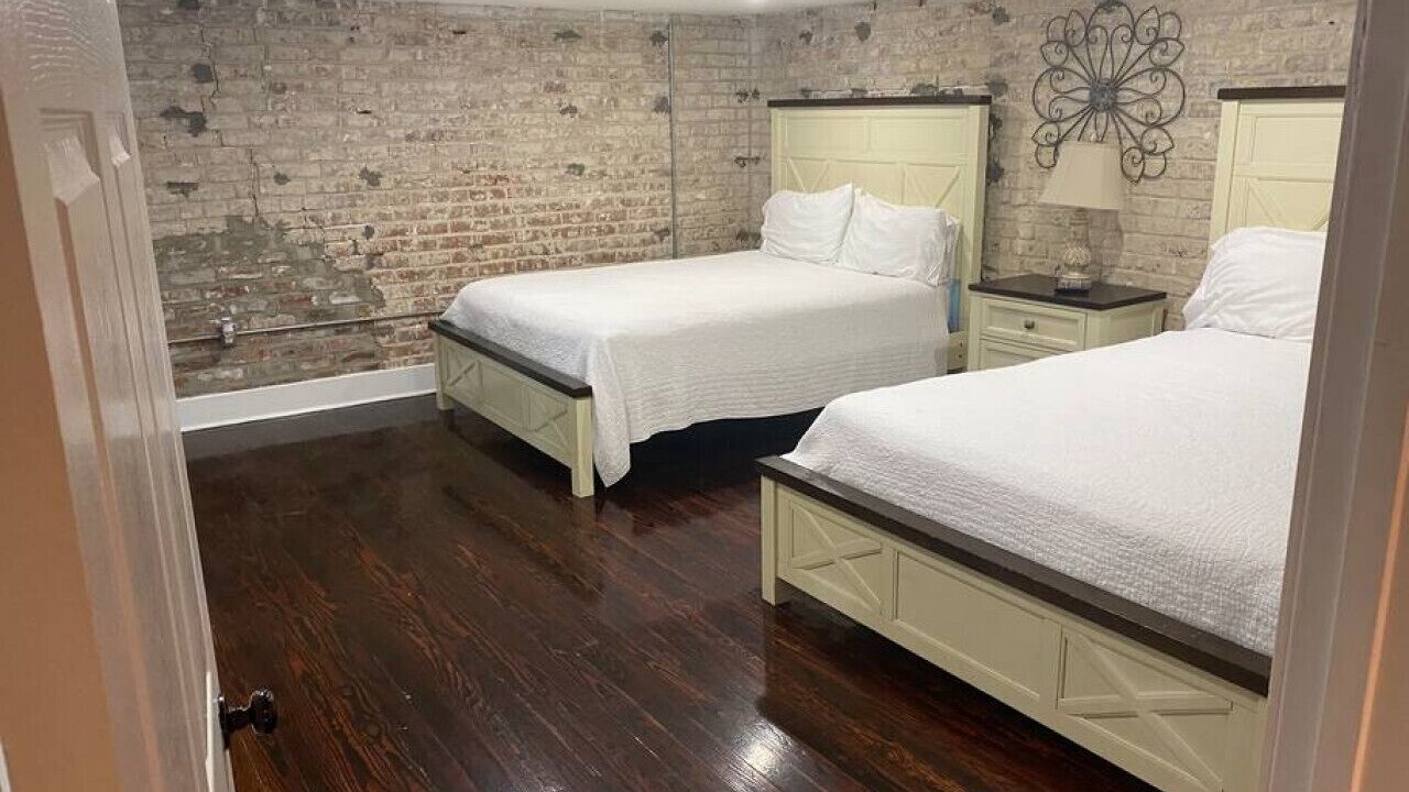 Photo of Bedroom in Algiers Point
