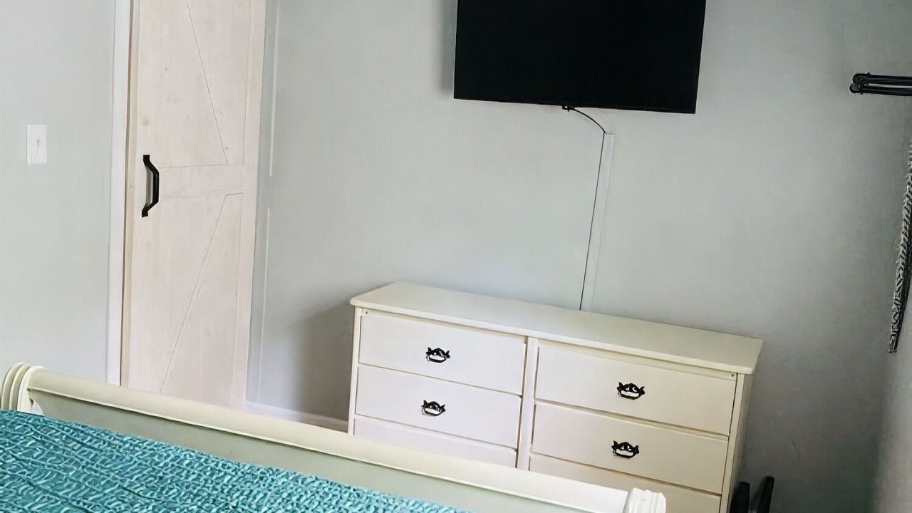 Photo of Bedroom in Ocean Springs