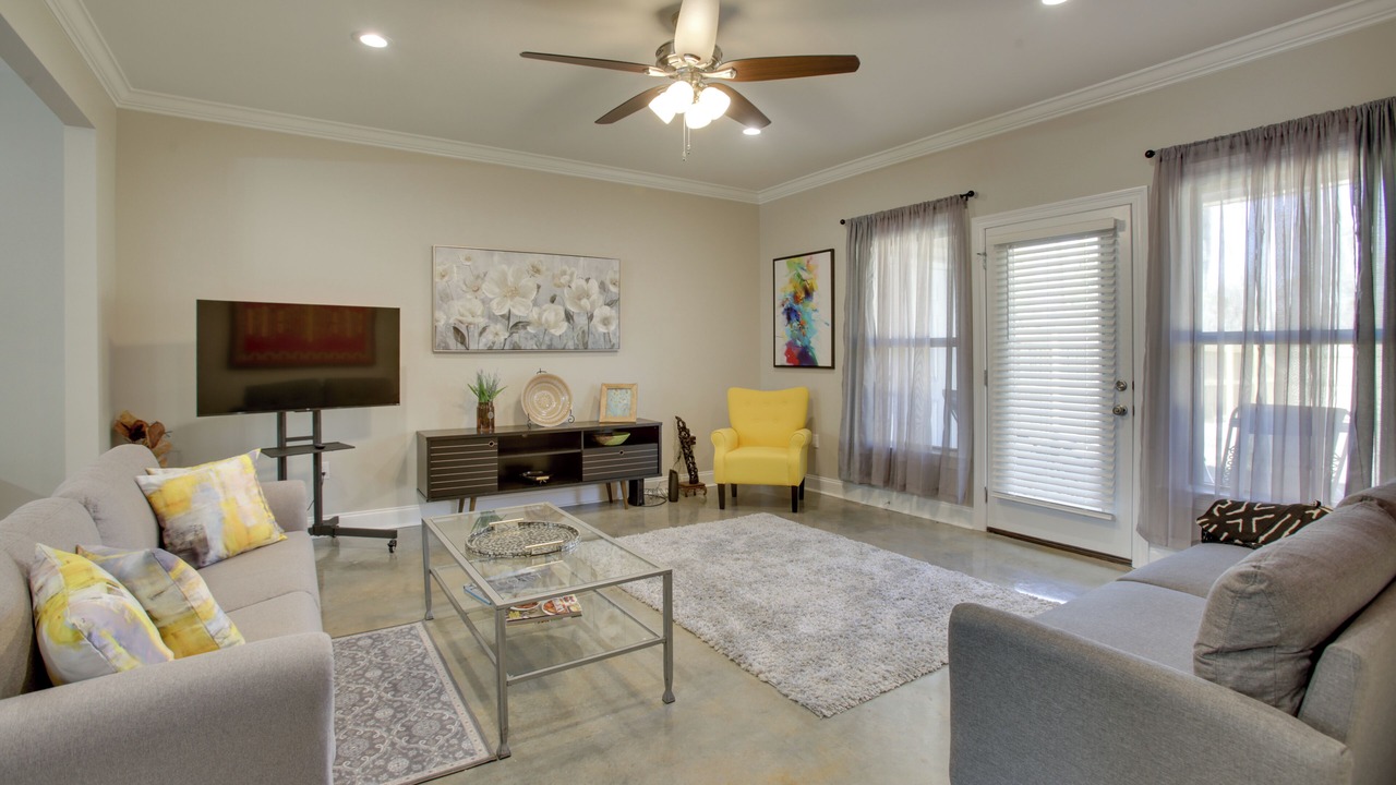 Photo of Livingroom in Hammond