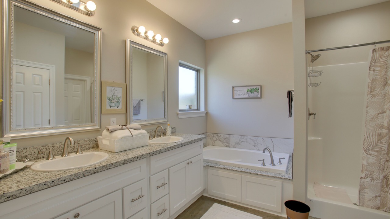 Photo of Bathroom in Hammond