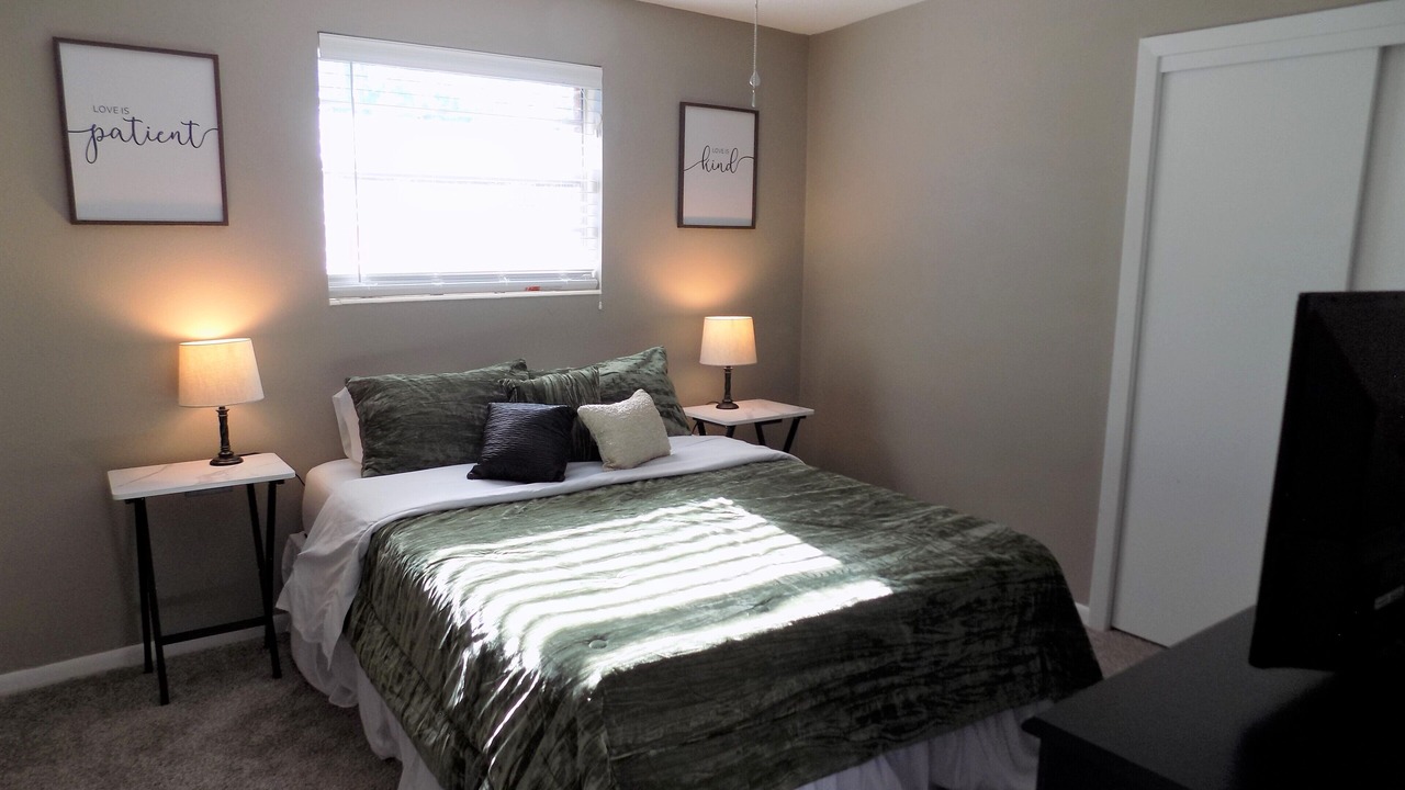 Photo of Bedroom in Northeast Pensacola