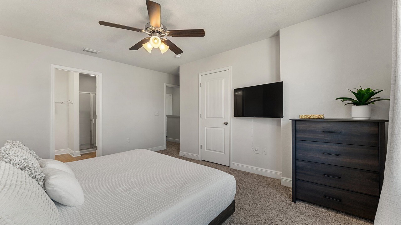 Photo of Bedroom in Thomas Drive
