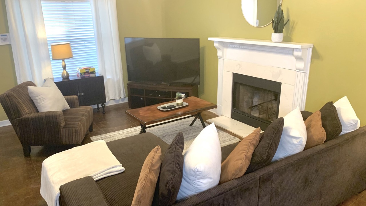 Photo of Livingroom in Flowood