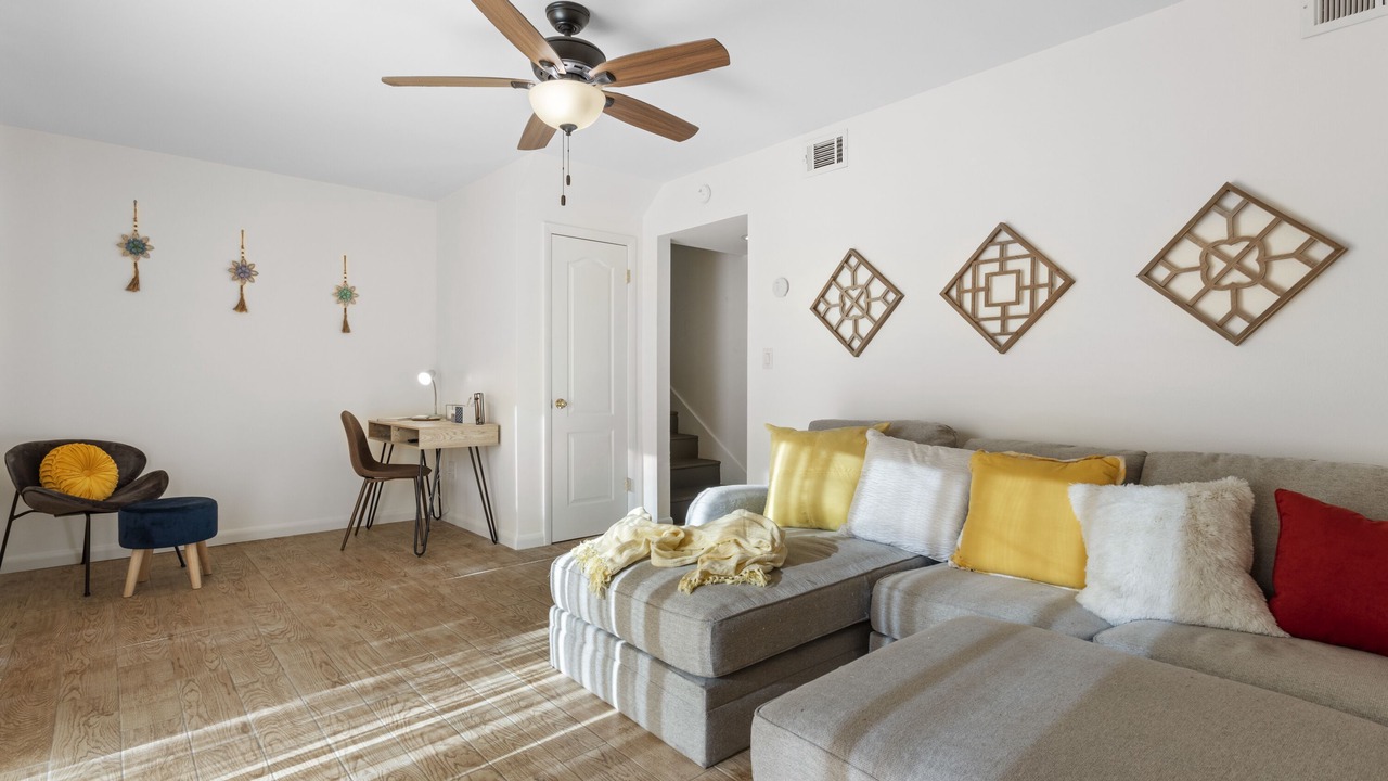 Photo of Livingroom in Mississippi City