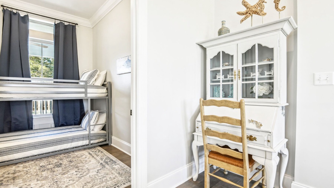 Photo of Bedroom in Gulfport