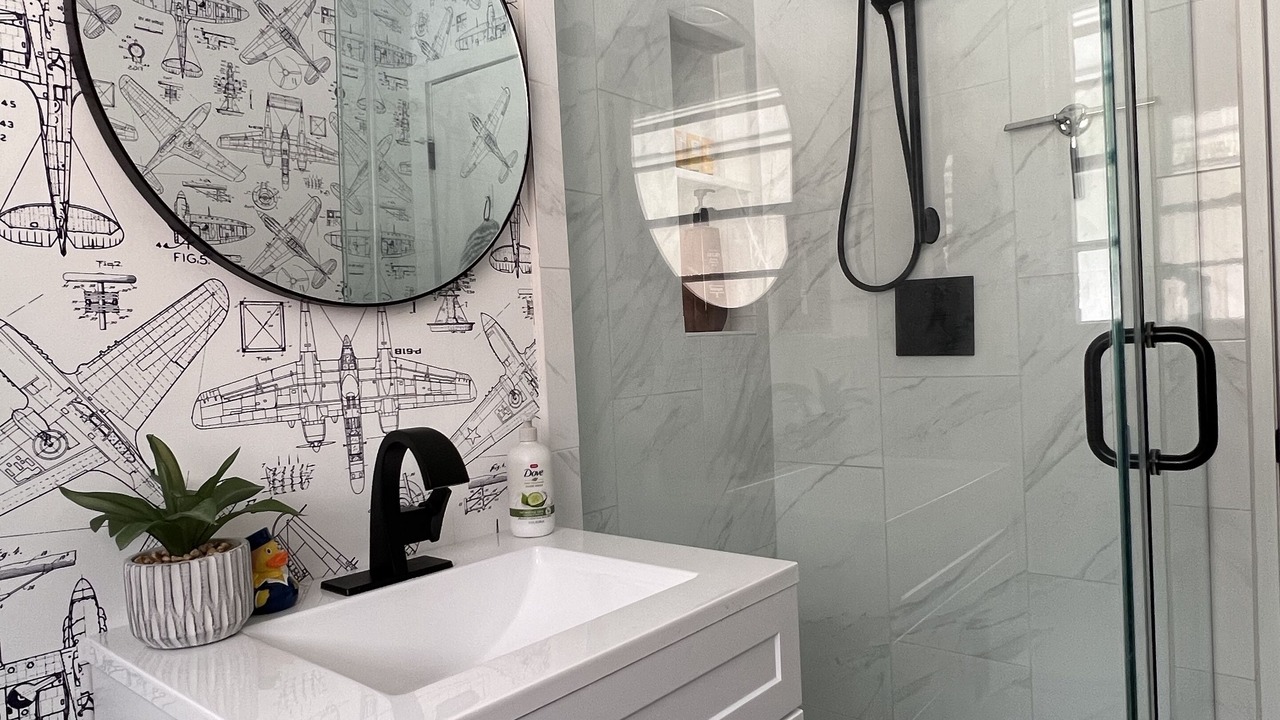 Photo of Bathroom in Dadeville