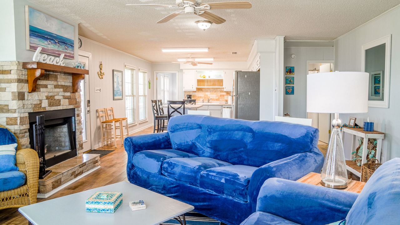 Photo of Livingroom in Dauphin Island