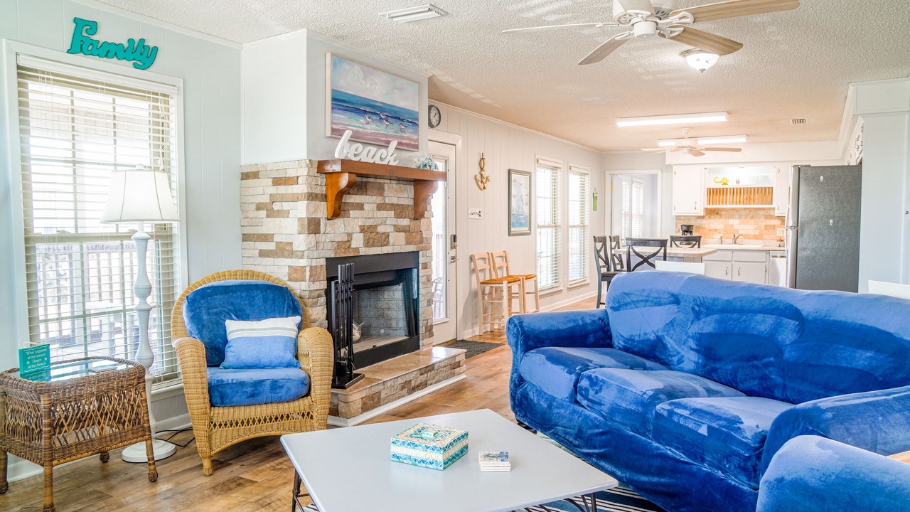 Photo of Livingroom in Dauphin Island