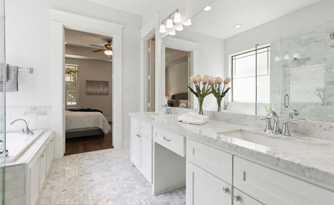 Photo of Bathroom in Greater Heights