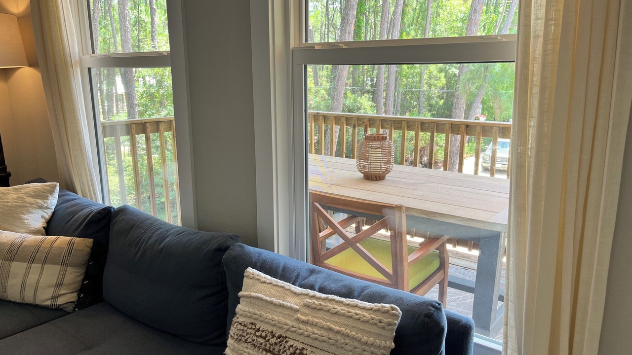 Photo of Livingroom in Dauphin Island