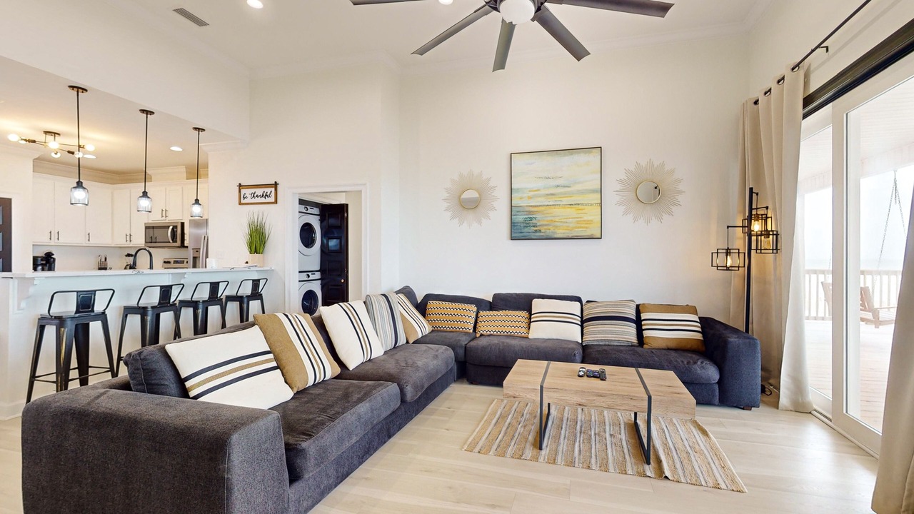 Photo of Livingroom in Audubon Place