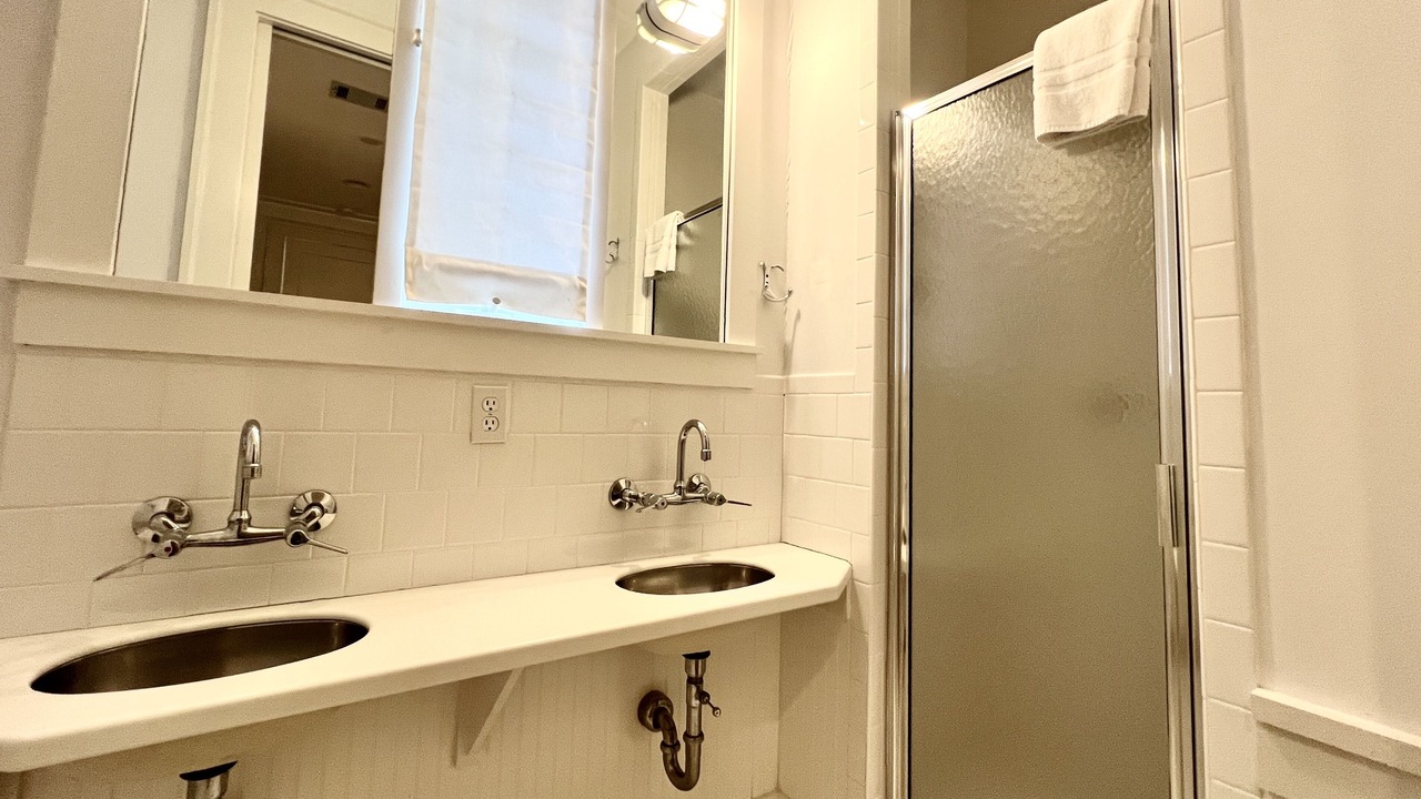 Photo of Bedroom in Seaside