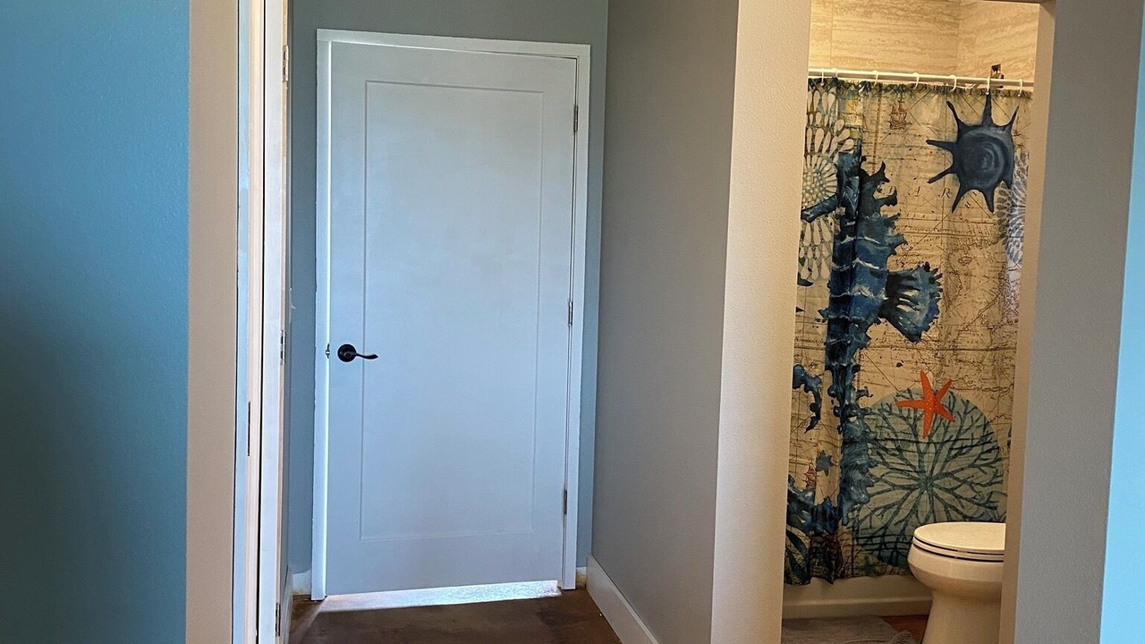 Photo of Bathroom in Ono Island