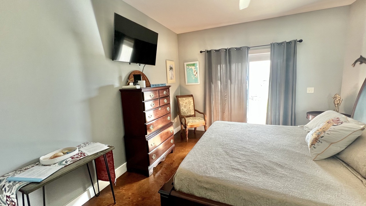Photo of Bedroom in Ono Island