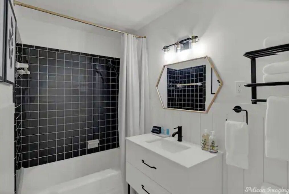 Photo of Bathroom in Broadmoor