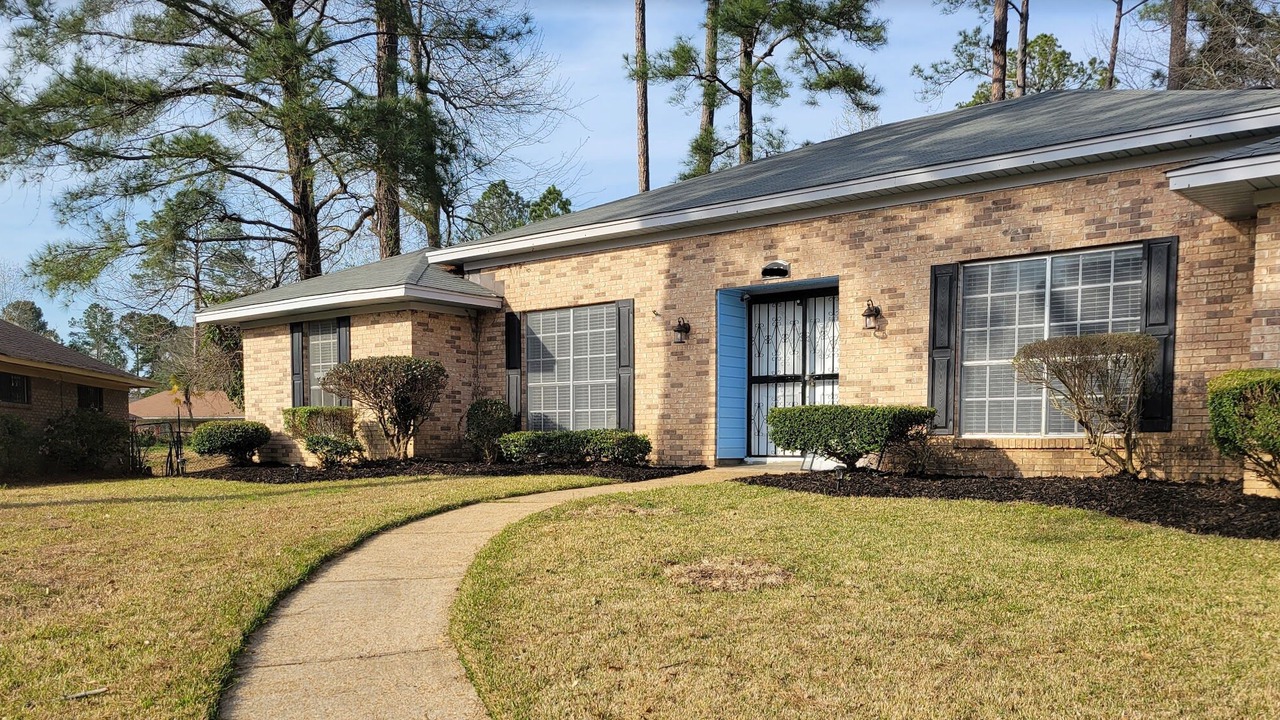 Photo of Outdoor in Tougaloo
