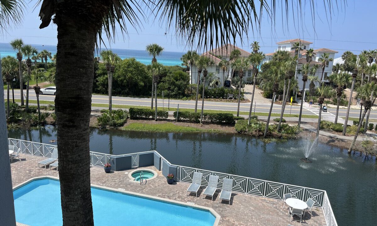 Photo of Patio Balcony in Gulf Place