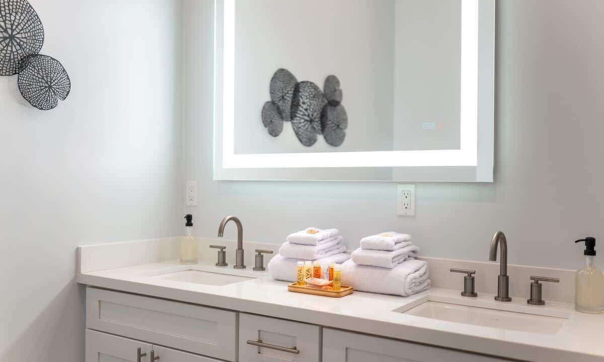 Photo of Bathroom in Historic Seaport