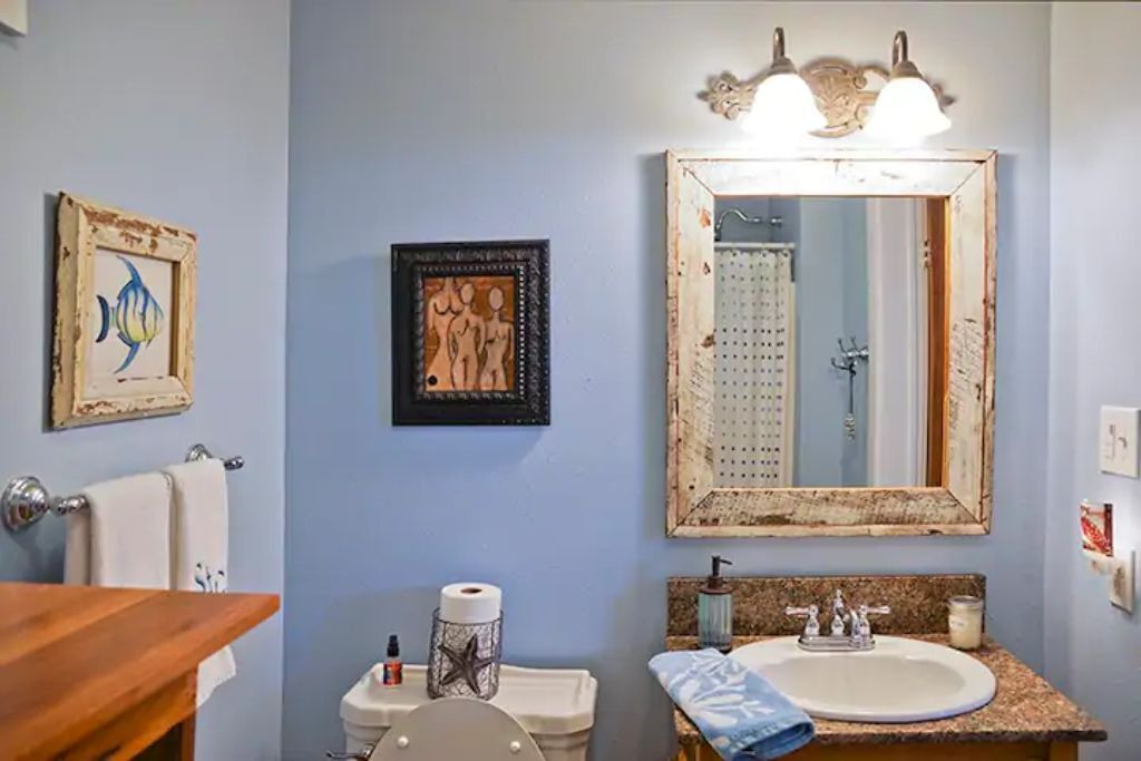 Photo of Bathroom in Bay St Louis