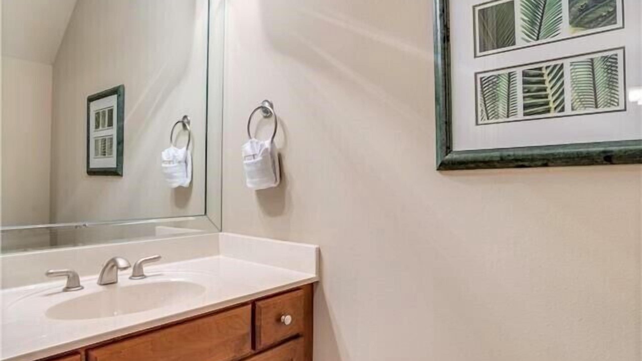 Photo of Bathroom in Gulf Place