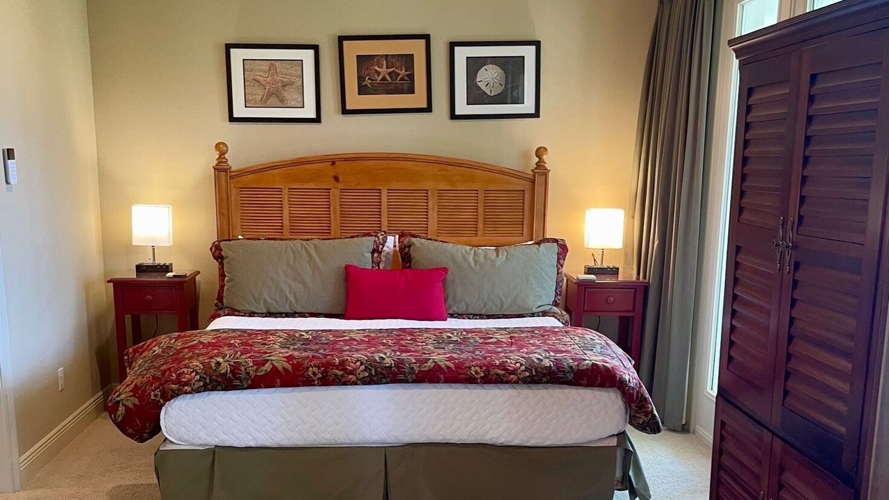 Photo of Bedroom in Gulf Place