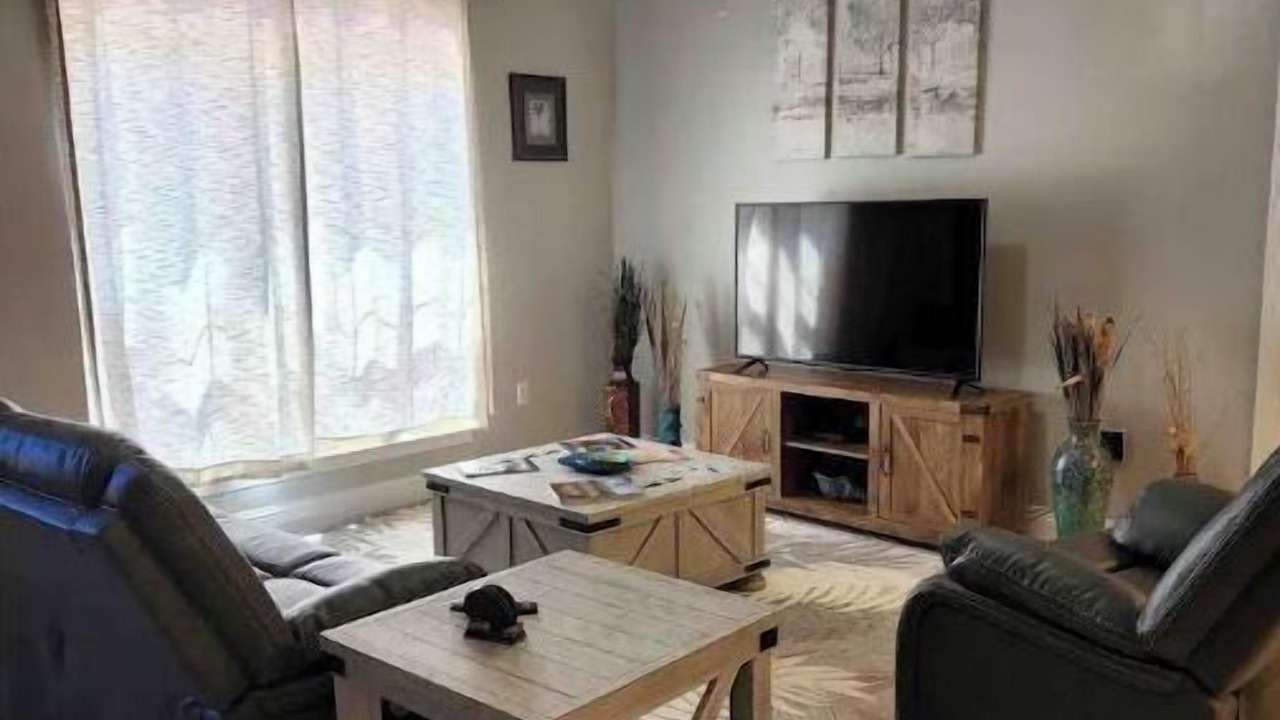 Photo of Livingroom in Ocean Springs
