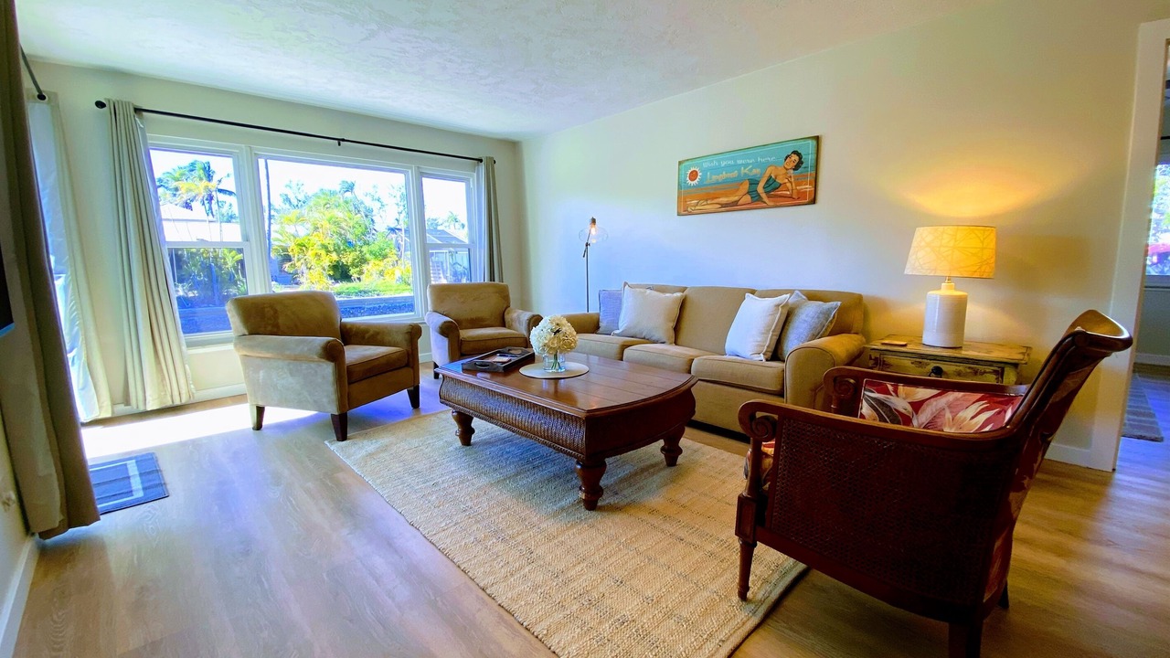 Photo of Livingroom in Whitney Beach