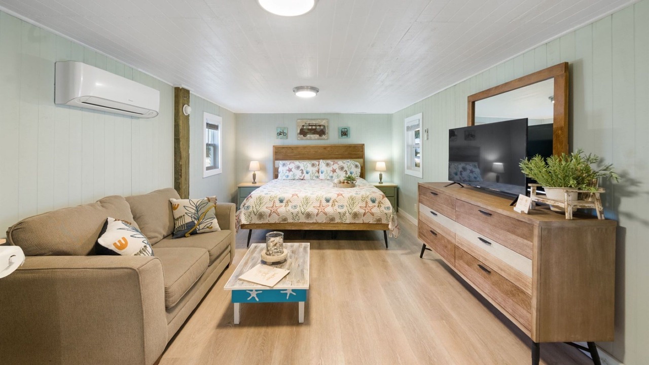 Photo of Kitchen in Laguna Beach Estates