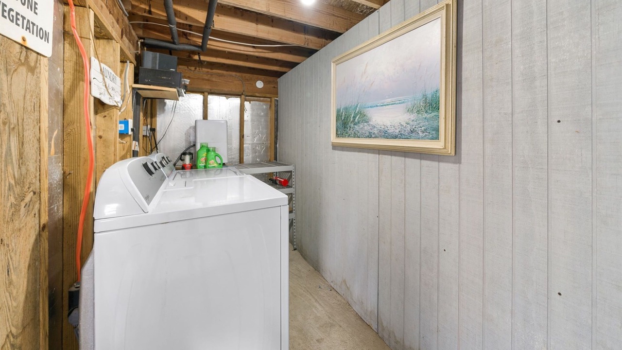 Photo of Bedroom in Laguna Beach Estates
