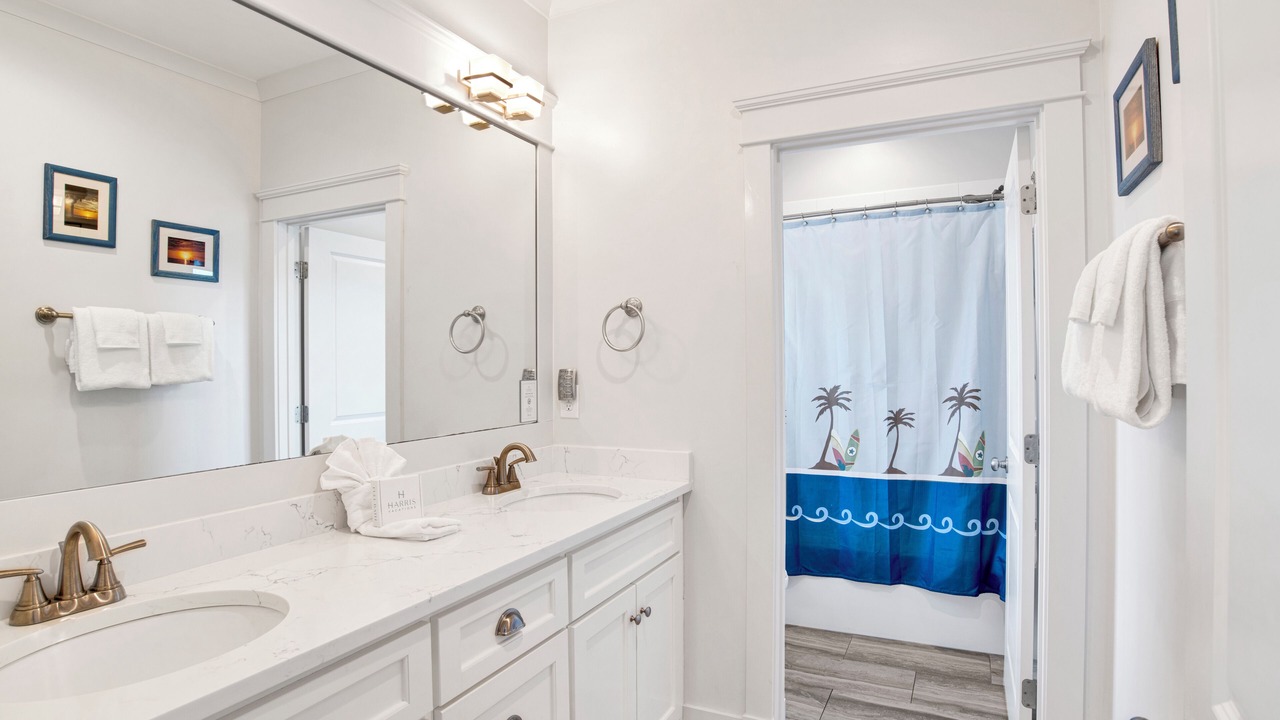 Photo of Bathroom in Gulf Shores
