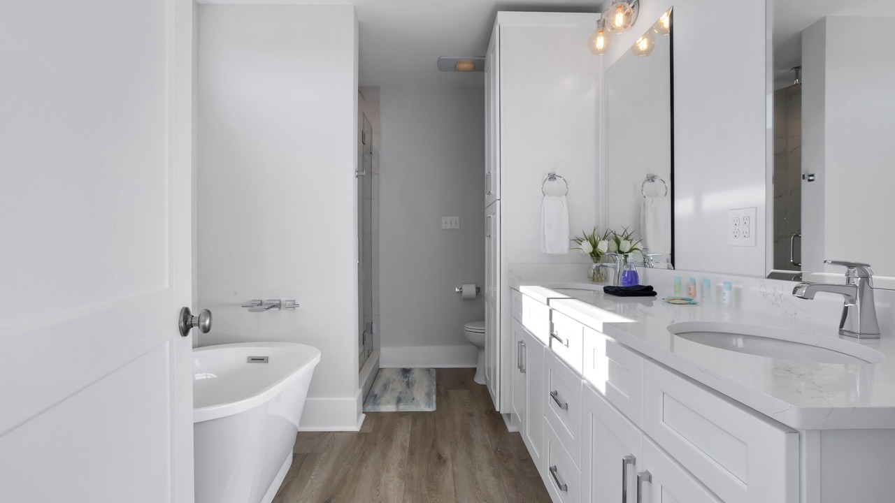 Photo of Bathroom in Bay St Louis