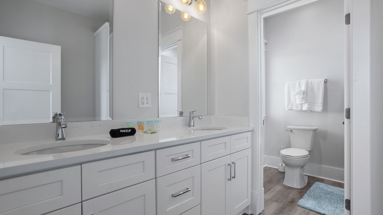 Photo of Bathroom in Bay St Louis