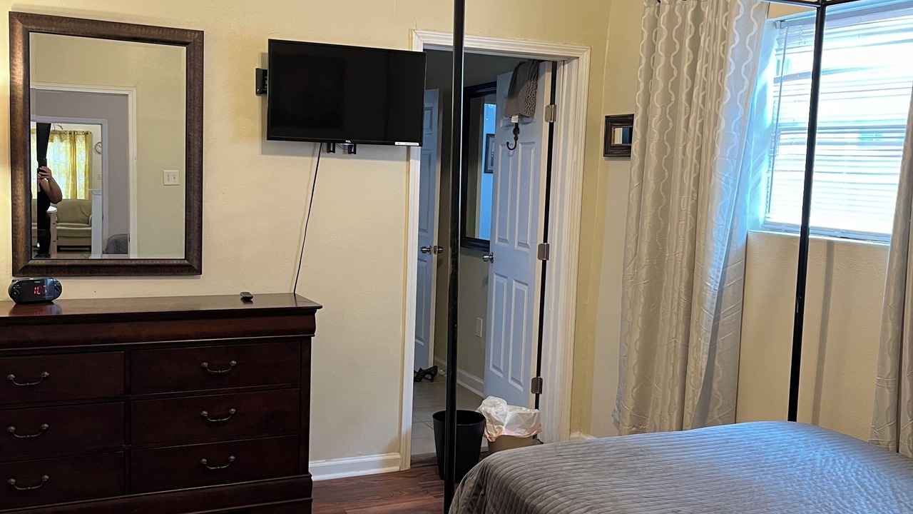 Photo of Bedroom in Hoffman Triangle