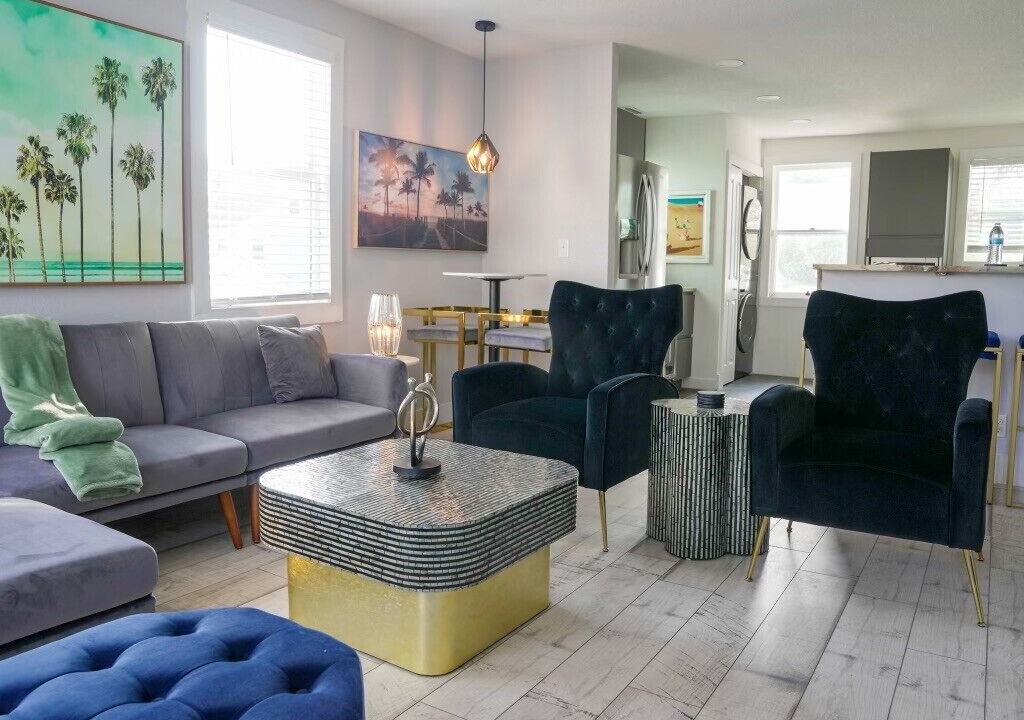 Photo of Livingroom in Smith's Memento