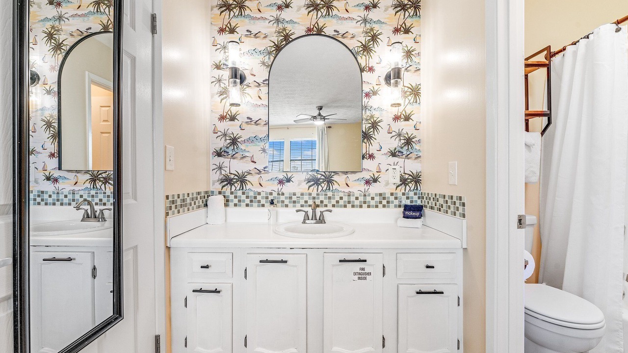 Photo of Bathroom in El Centro Beach