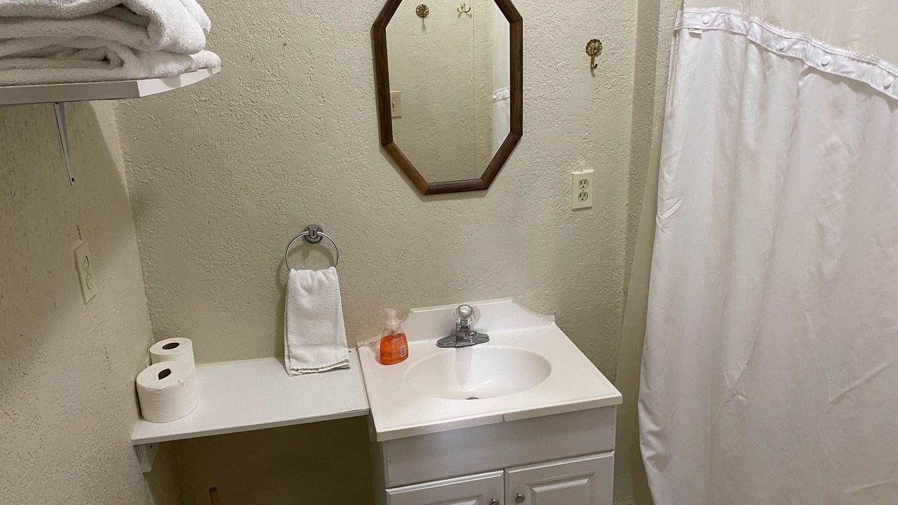 Photo of Bathroom in Hattiesburg