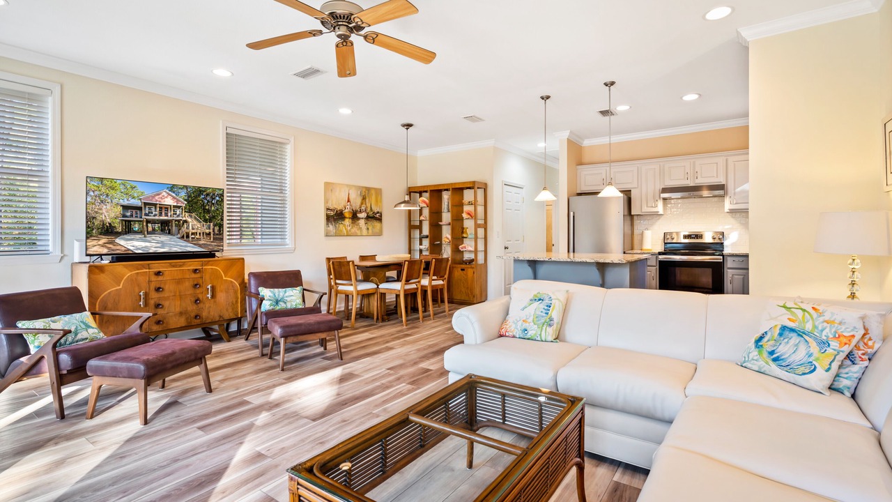 Photo of Livingroom in Dauphin Island
