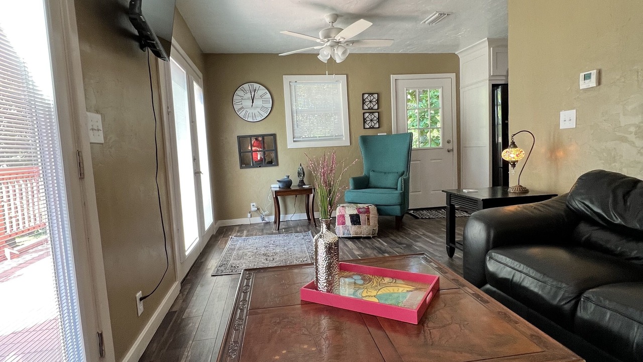 Photo of Livingroom in Avinger